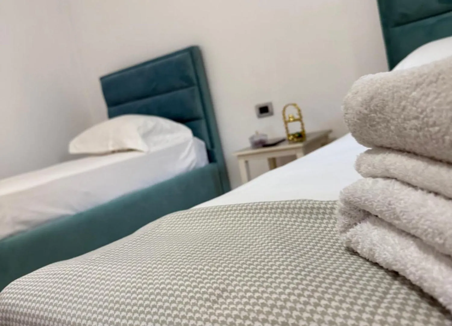 Cozy Room Close To The Airport Kamez 홈스테이